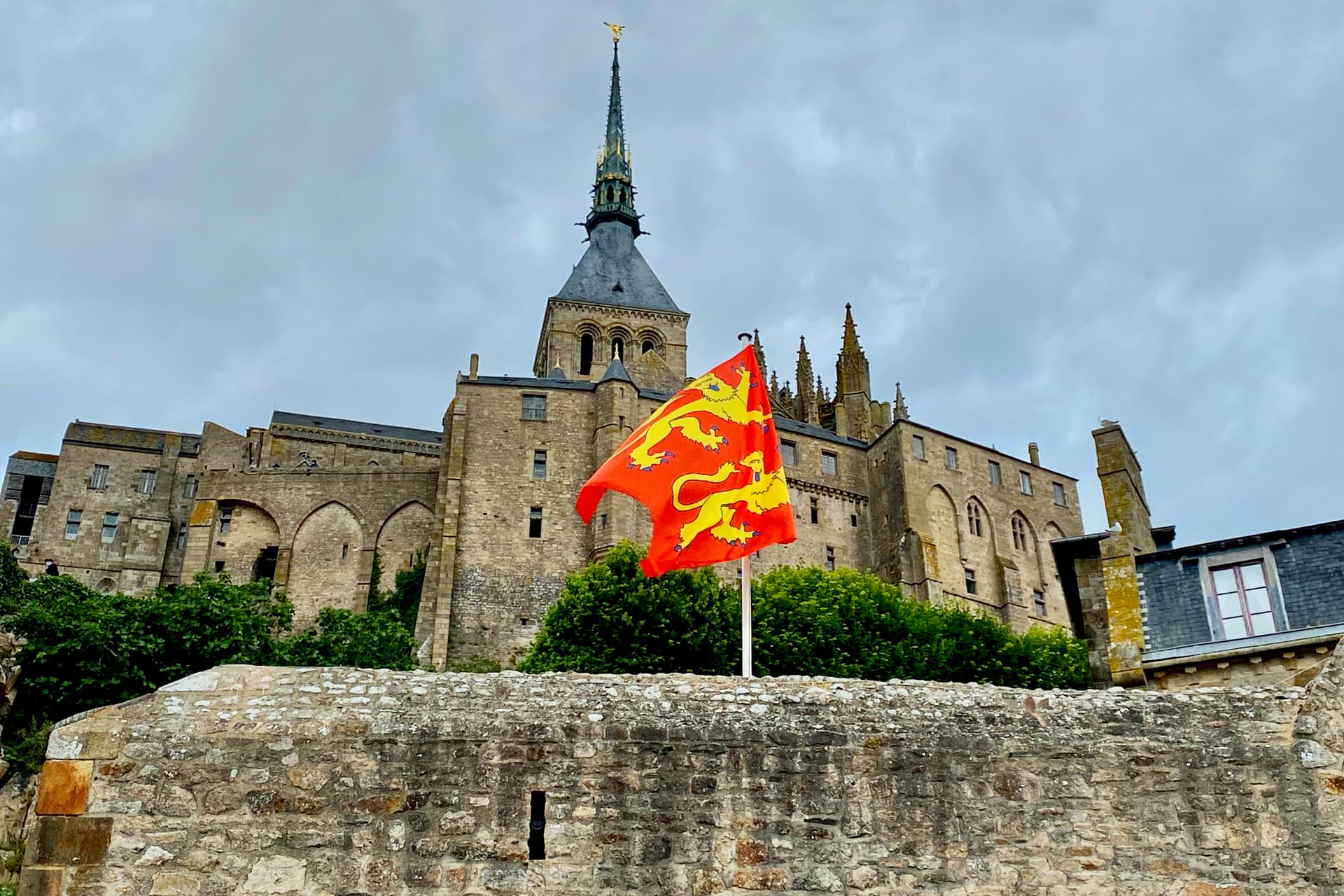 Private Mont Saint-Michel Day Trip by Minivan from Paris