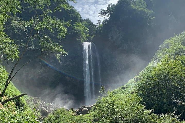 Shinhotaka Ropeway & Hiking Day Tour from Takayama