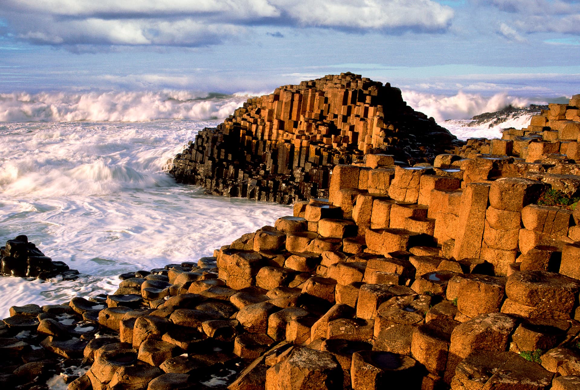 Giant's Causeway and Titanic Experience tour from Belfast port