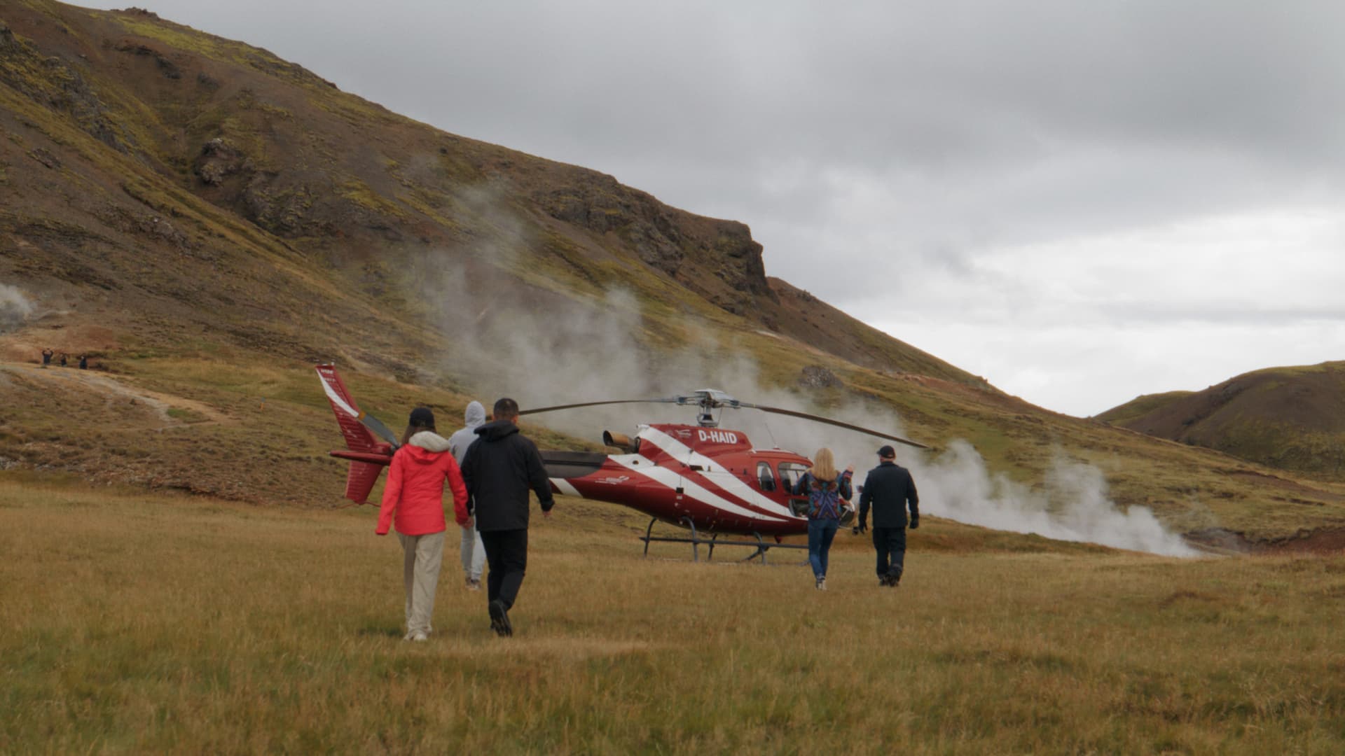 Geothermal Hot Springs Landing Helicopter Tour from Reykjavík