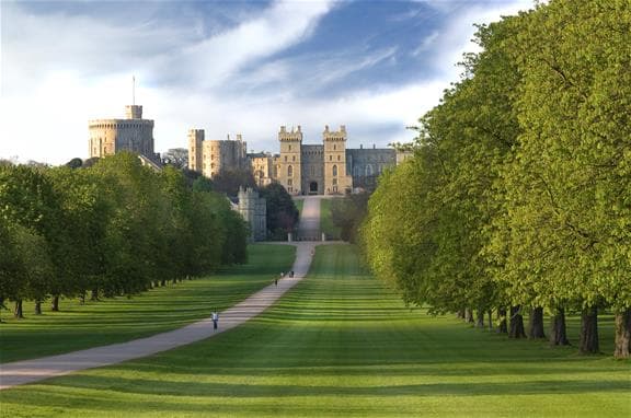 Salisbury, Windsor, Stonehenge & City of Bath