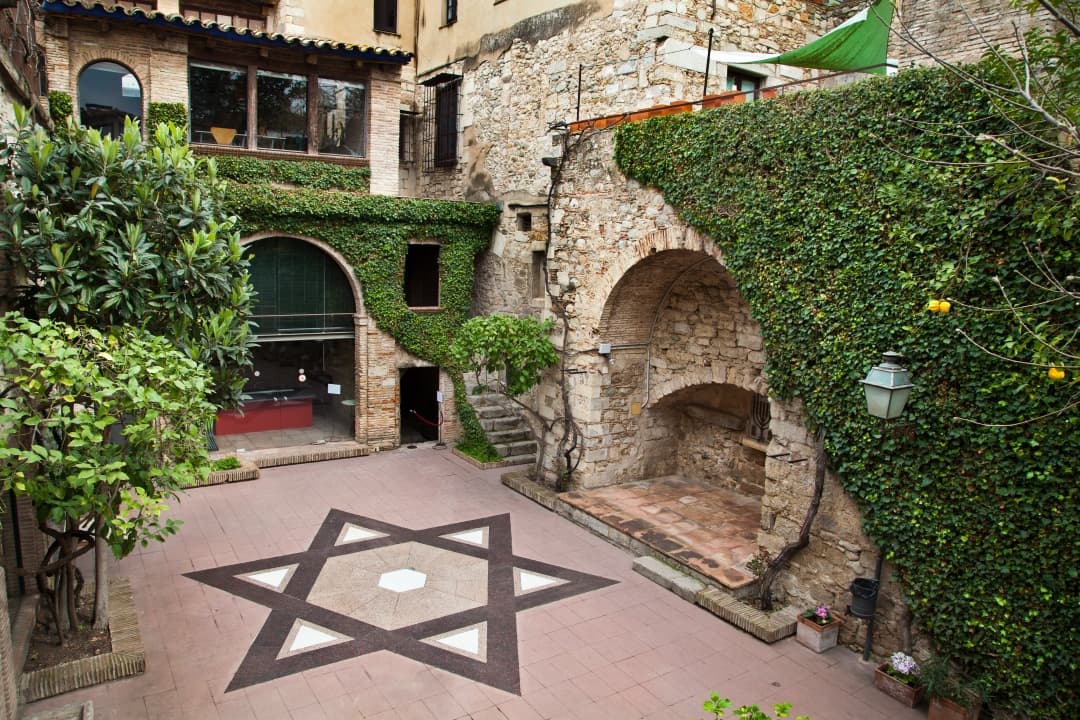 Girona Jewish Heritage Small Group from Girona