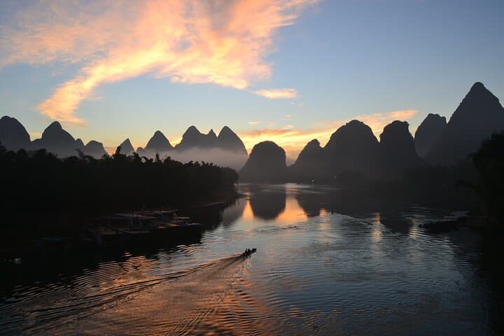 Li River Electric Boat, Xianggong Hill, Yulong River Biking Tour 
