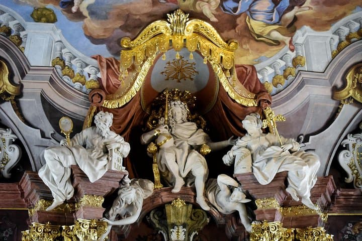 Art, Splendor, and Science - Wroclaw University Tour