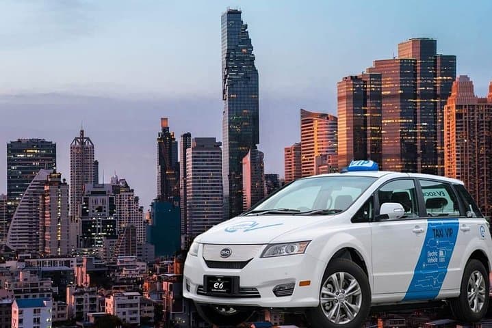 Private Transfer: 100% Electric Bangkok Airport Transfer 