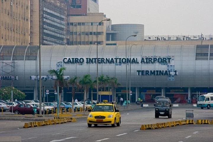 Private Cairo Airport Transfer from Giza