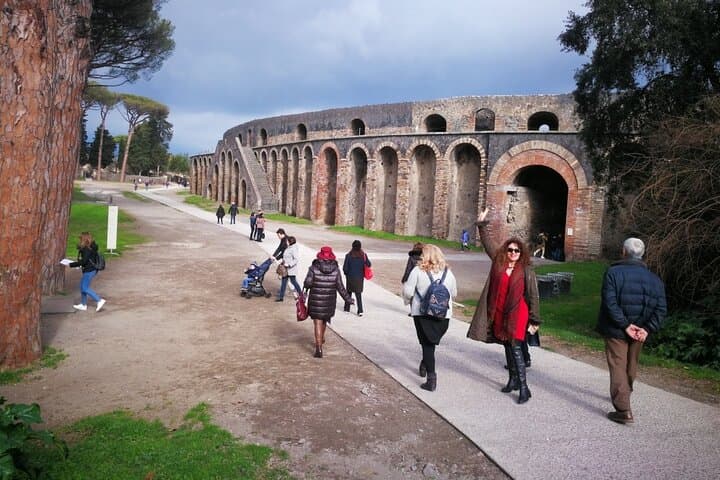 Pompeii, Sorrento, Positano Tour (8 hours)	