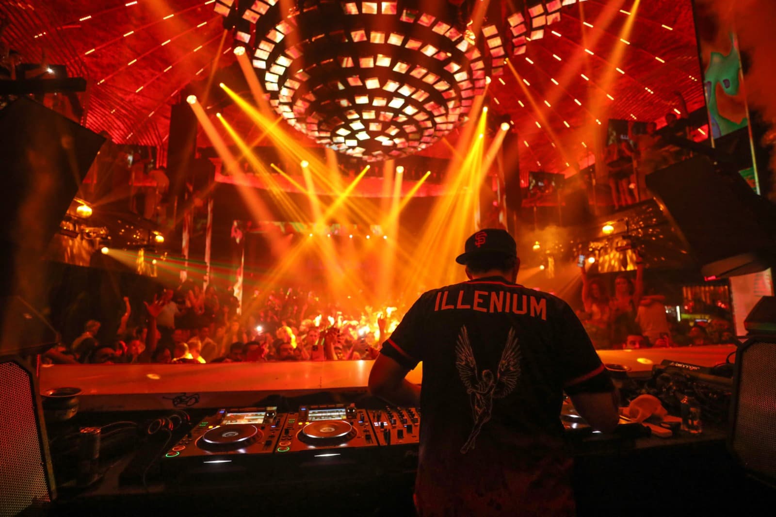 Drink up Miami: All Inclusive Nightlife Experience