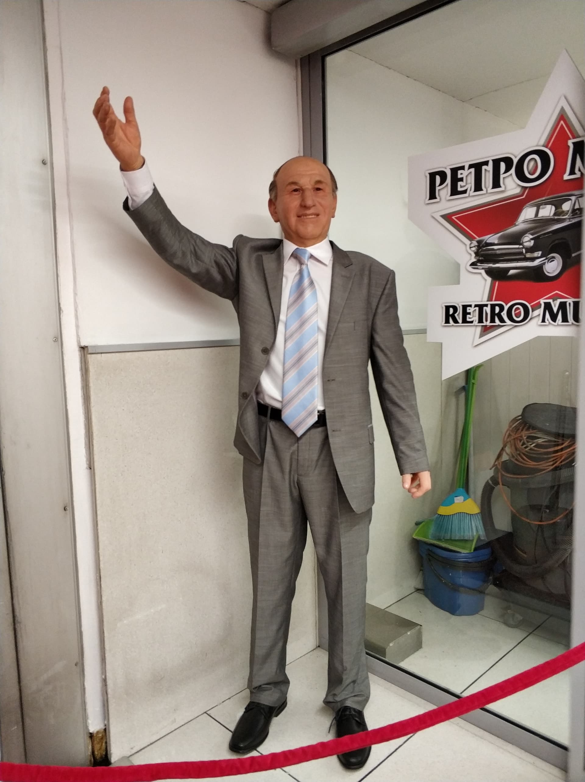 The Ultimate Private Communist Tour of Varna