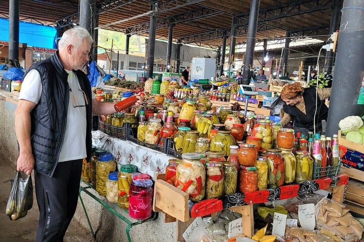 From Tbilisi: Ultimate Foodie Experience wine & cheese in Telavi