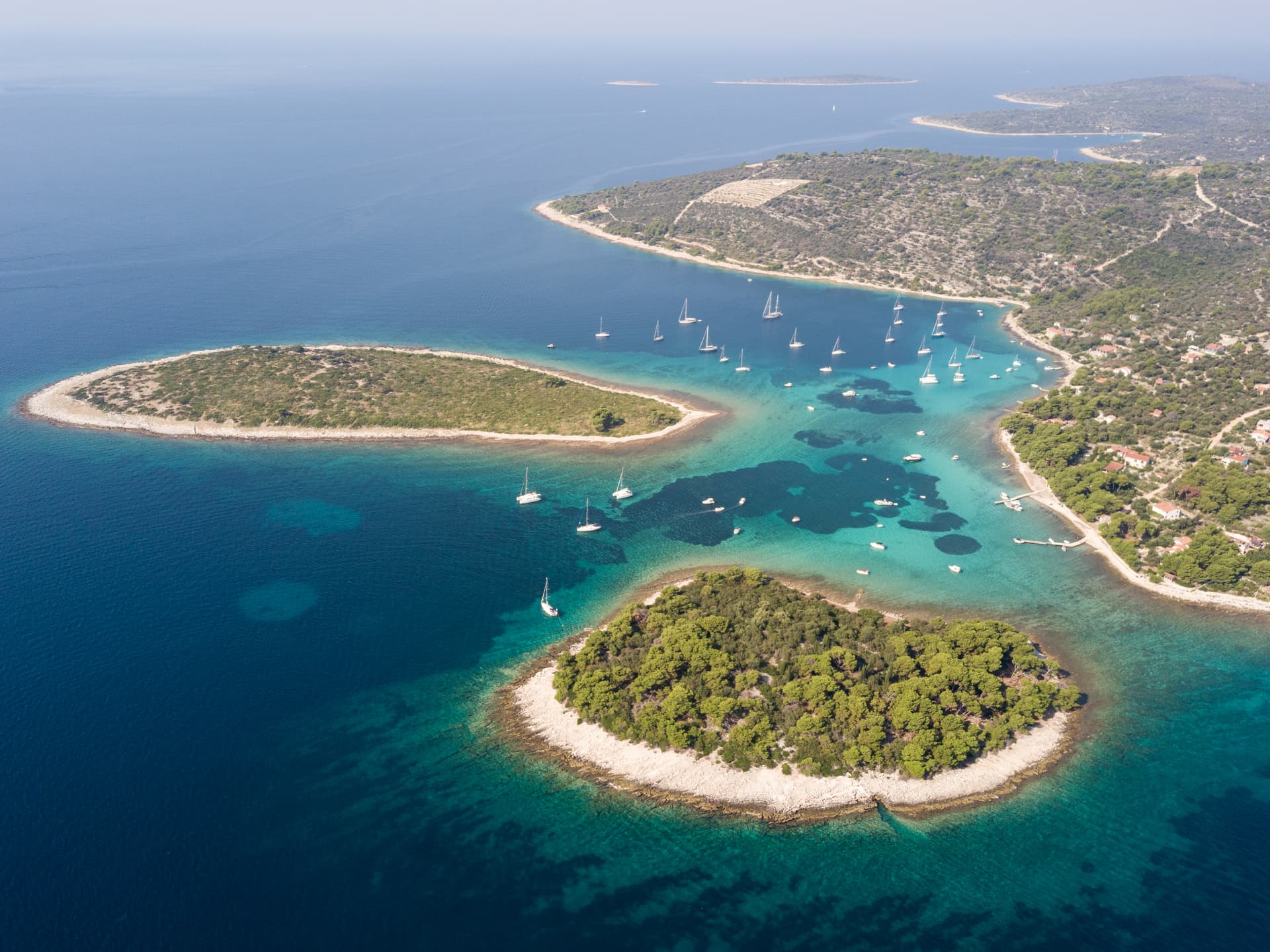 Full-Day Blue Lagoon Boat Tour from Split or Trogir 