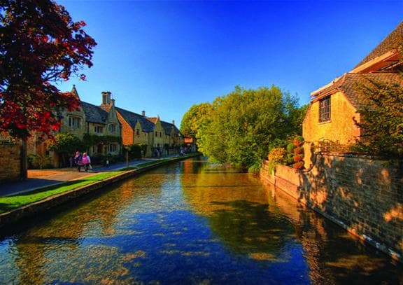 Discover Oxford, Stratford, the Cotswolds and Warwick Castle