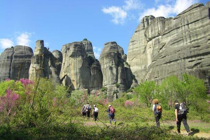 Easy Hiking Adventure at Meteora