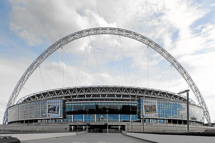 London's Football Stadiums Sightseeing Tour