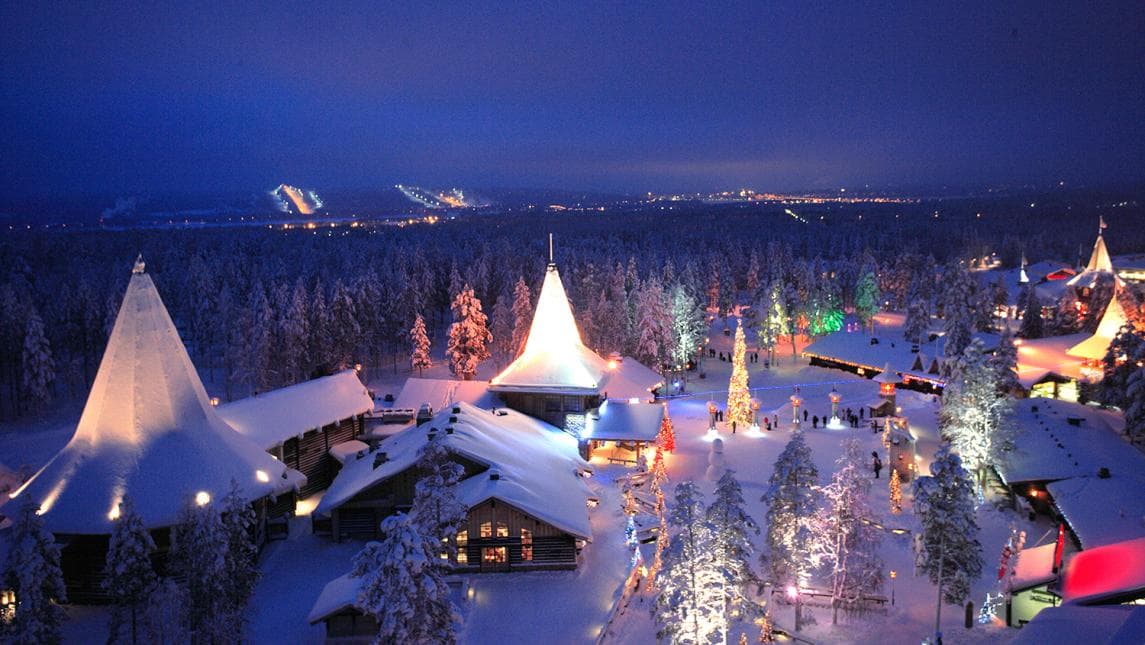 Santa's Village and Arctic Circle Guided Tour
