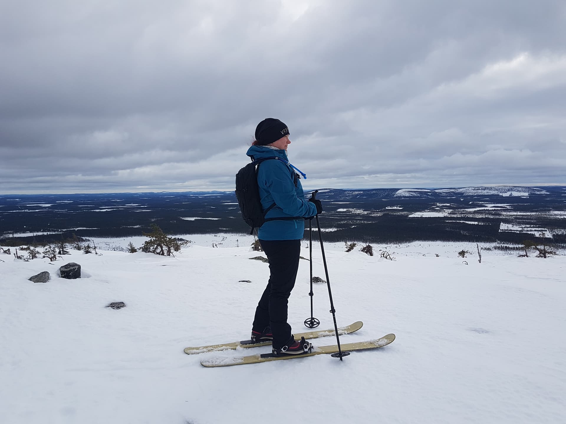 Wilderness Skiing in Powder Snow
