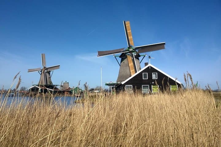 Zaanse Schans and Volendam Private Countryside tour from Amsterdam