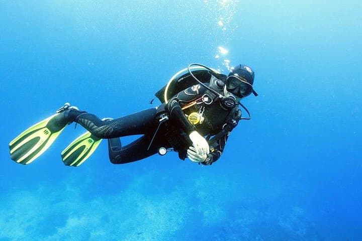 Intro Scuba Diving Beginners Full Day Boat Trip 2 Stops Diving & Lunch– Hurghada