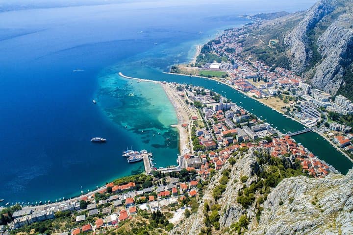 Omis and Cetina with Lunch - Day Trip from Makarska Riviera