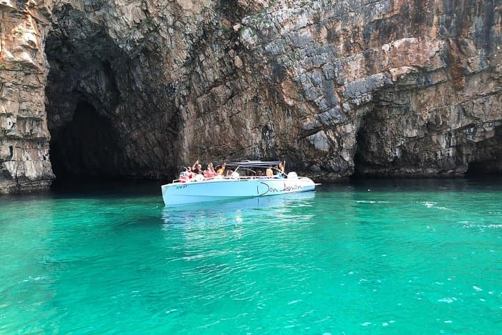 Boat Tour Kotor - Lady of the the Rock & Blue Cave