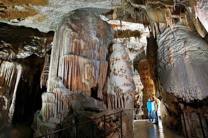 Private Day Trip: Enchanting Slovenia, Ljubljana and Postojna Cave from Zagreb