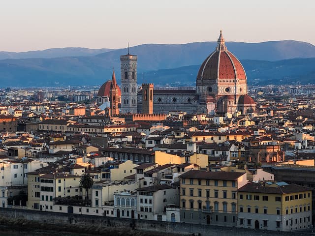 Semi-Private Tour: Florence and Pisa from Rome Full-Day