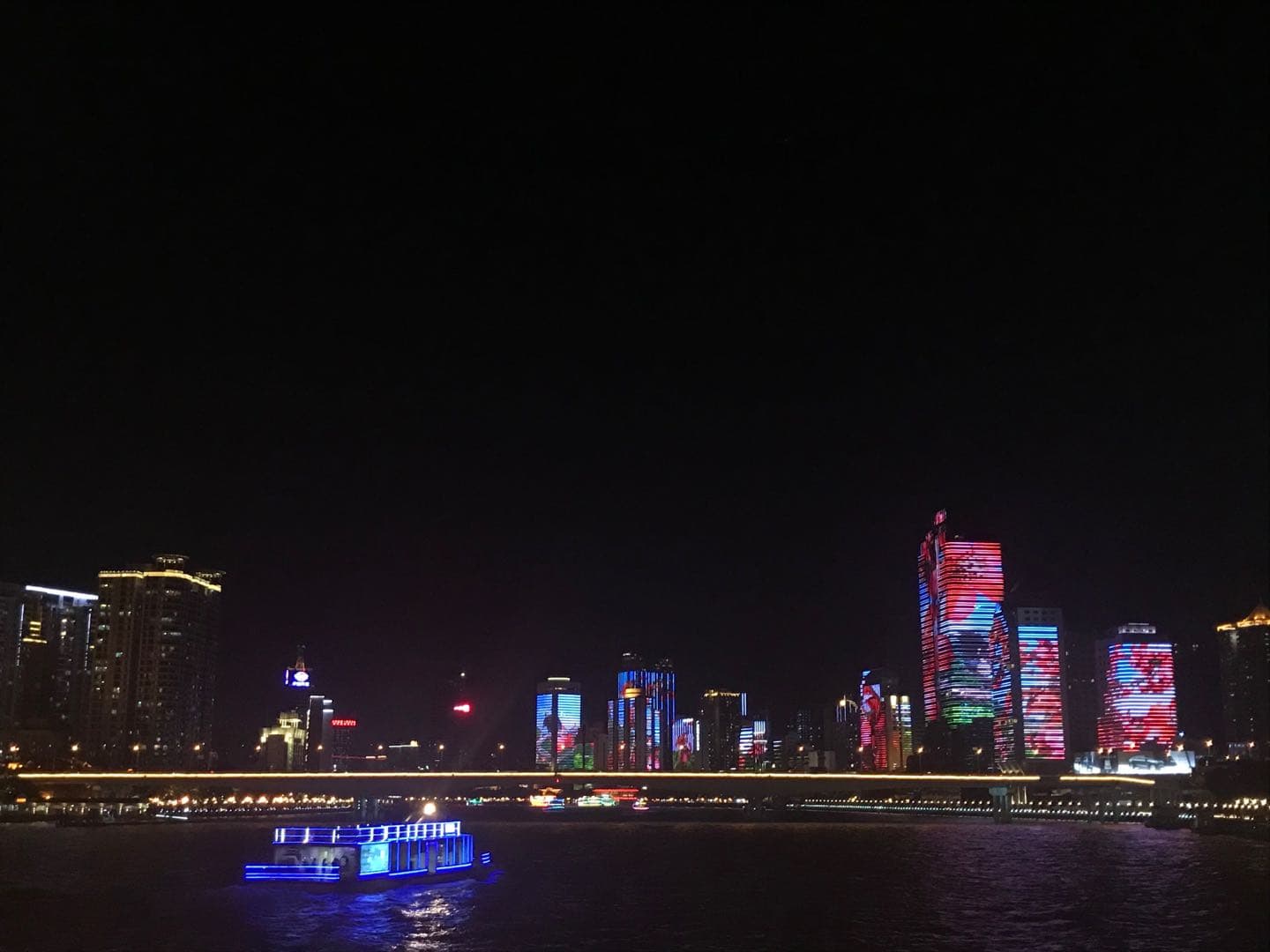 Guangzhou Pearl River Night Cruise Ticket (Redemption Required)