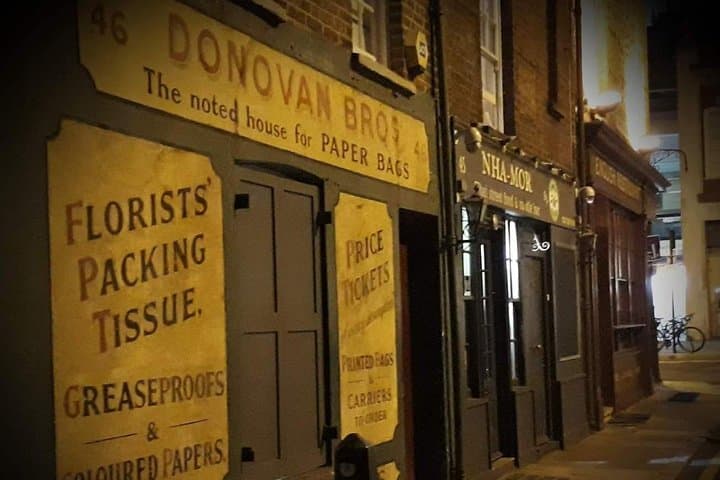 Jack the Ripper Taxi Tour