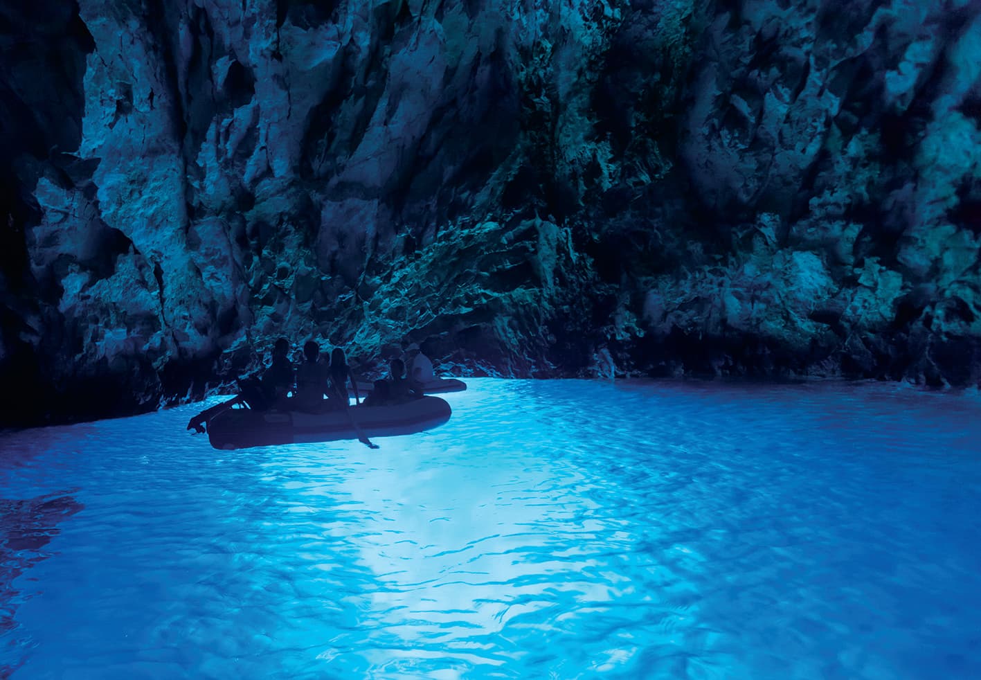 Private Boat Cruise to Vis and Biševo Islands Tour - from Hvar
