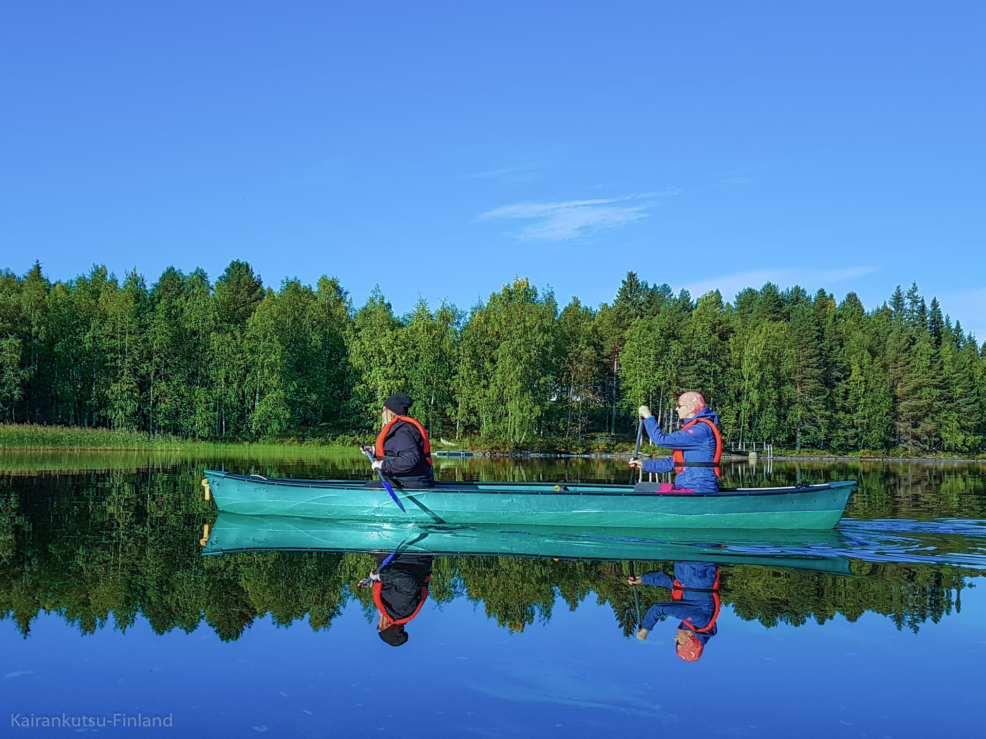 The Art of Paddling – Beginner friendly Canoe, SUP or Kayak trip on Lake Pyhäjärvi