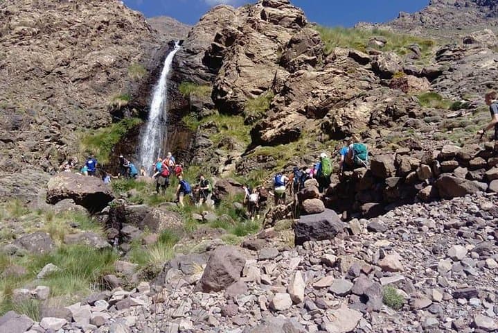 3 days : Azadan valley Watterfall hike full board economic | Private & Luxury