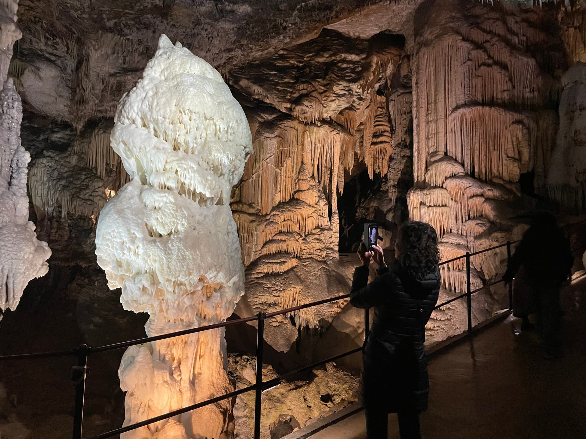 Enchanting Slovenia, Ljubljana and Postojna Caves Small-Group Tour from Zagreb