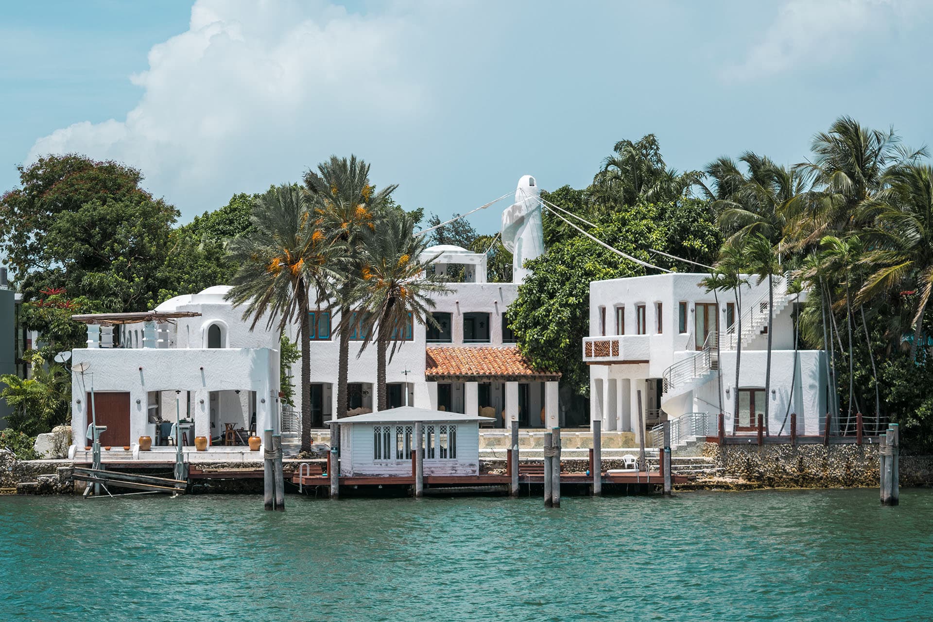 Ultimate Miami Scenic Boat Adventure : Celebrity Mansions, Panoramic Skyline with optional Miami Beach Pick-up