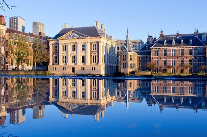 Rotterdam, The Hague & Delft Private VIP Car Tour