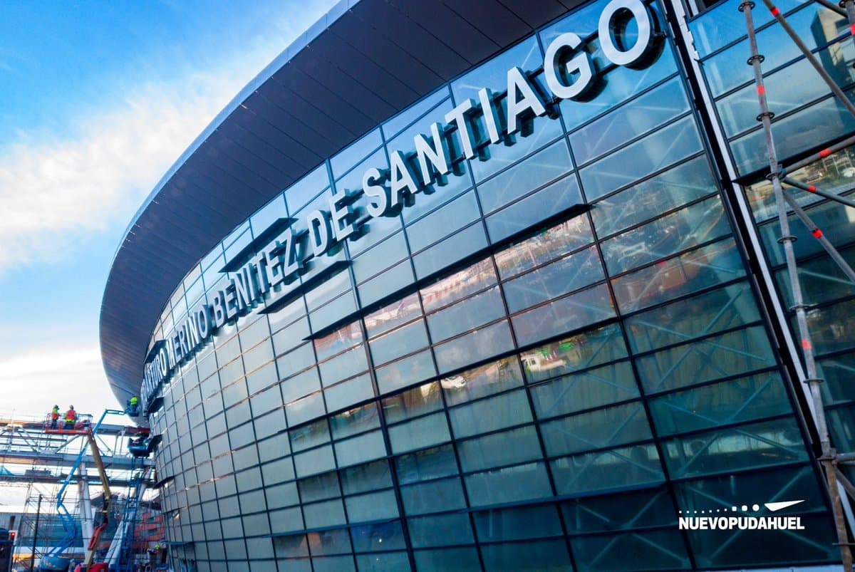 Transfer from the Arturo Merino Benitez airport to the hotel in the city of Santiago